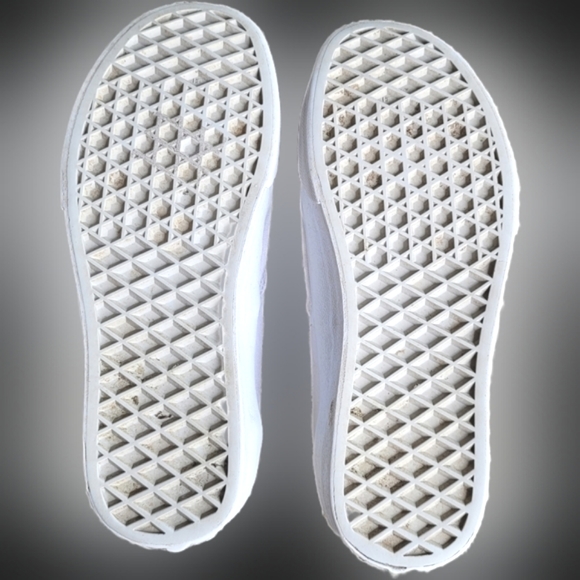 Vans Authentic Classic Low-Top Sneakers - White - Men's 3.5, Women's 5 - Picture 8 of 10